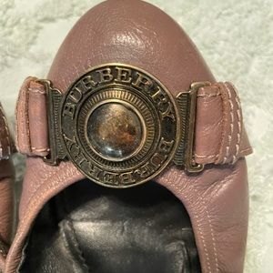 Burberry Flats